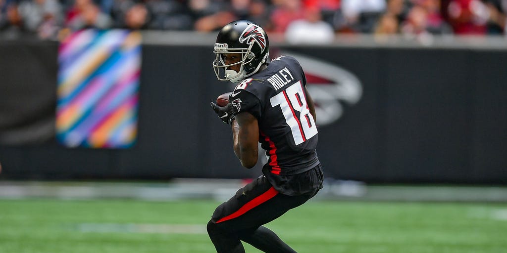 Report: Jaguars trade with Falcons for WR Calvin Ridley