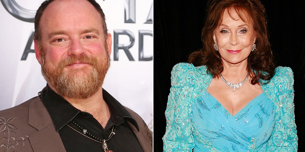 John Carter Cash recalls working with the late Loretta Lynn: 'It was like  having my mother back in the studio' | Fox News