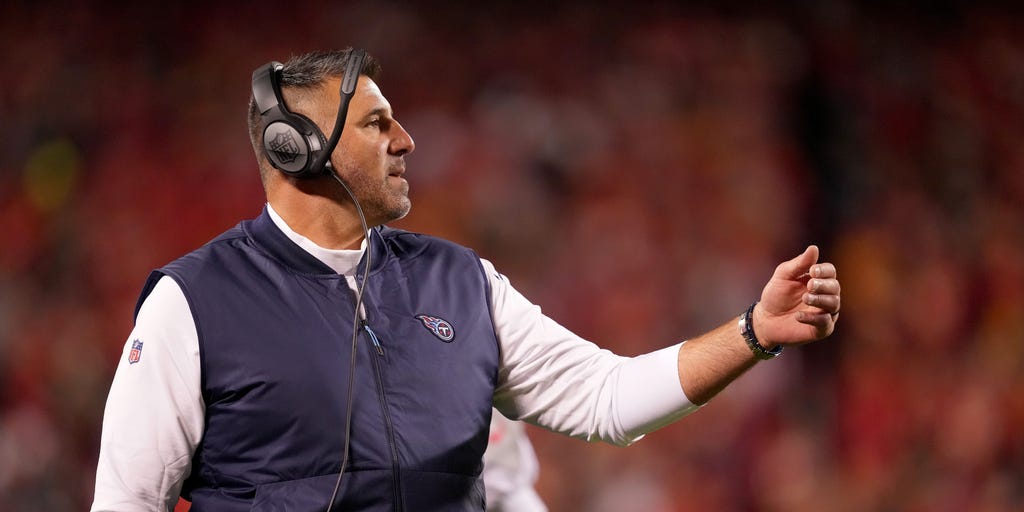 Tennessee Titans: Mike Vrabel Downplays Connection to, Familiarity