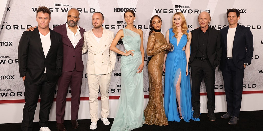 Westworld' Cast on Mystery Surrounding Season 2  Tribeca Film Festival –  The Hollywood Reporter