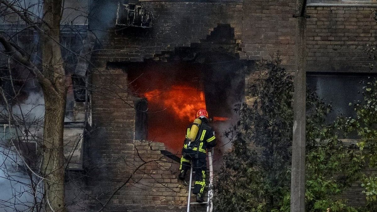 Residential building strike Kyiv