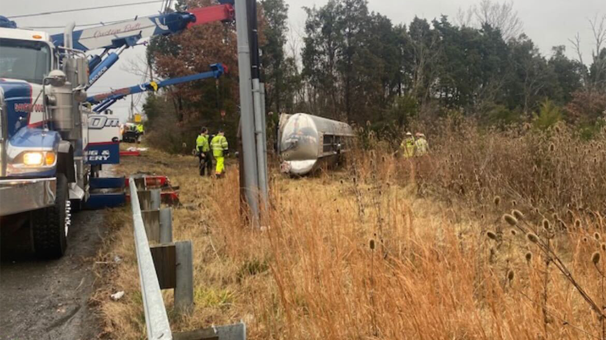 Fuel tanker rollover sparks fire, shuts down Gold Star Bridge in Groton