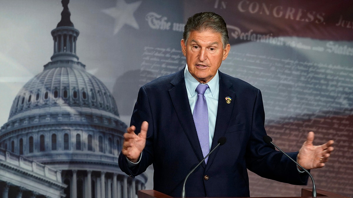 Sen. Joe Manchin speaks from podium