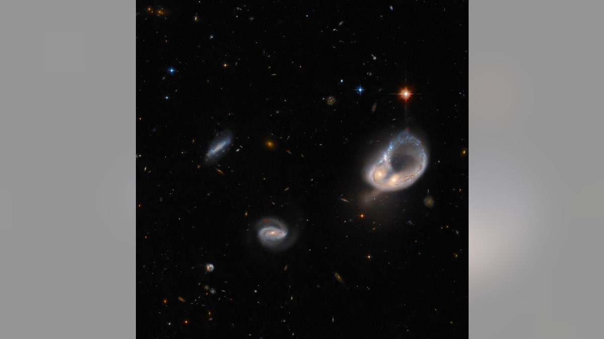 The galaxy merger Arp-Madore 417-391