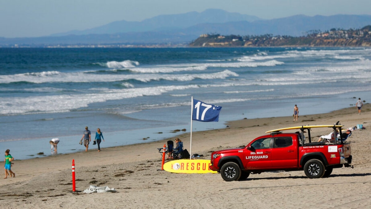 A lifeguard truck along Del Mar beach