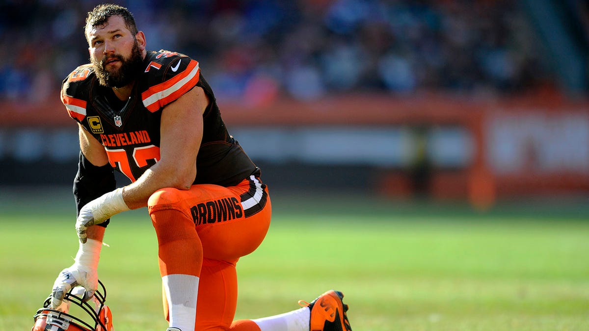 Browns' Joe Thomas announces retirement after 11 seasons in the NFL