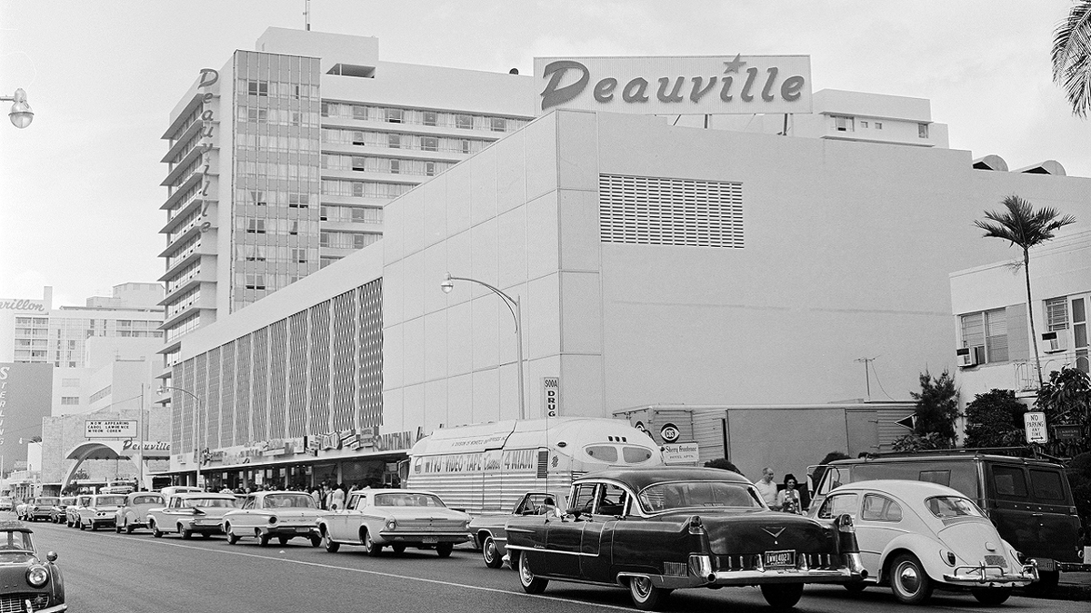 Miami Beach hotel Deauville