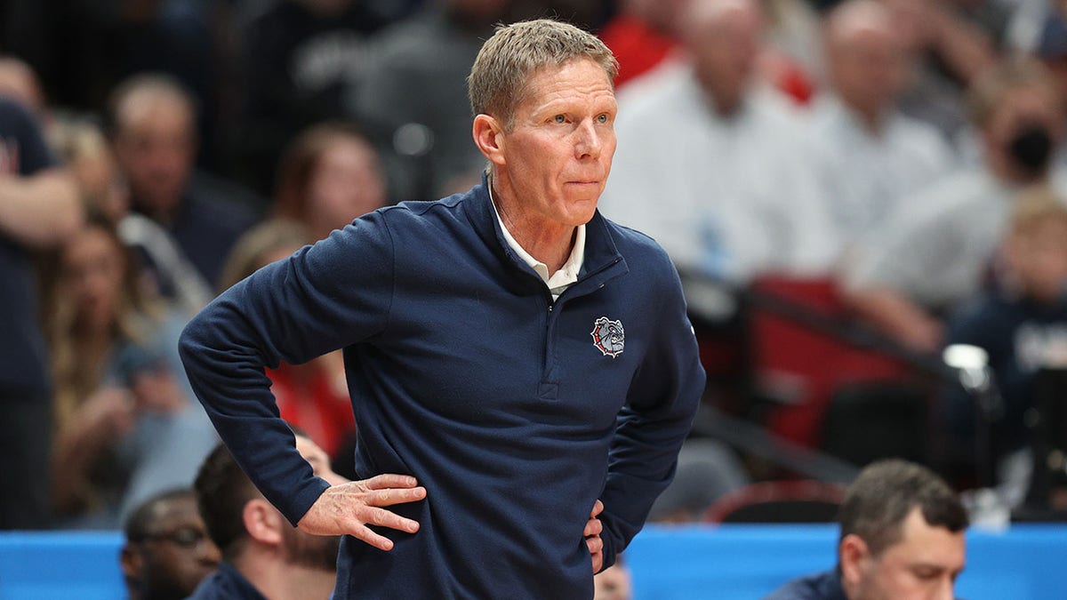 Gonzaga head coach Mark Few looks on against Memphis