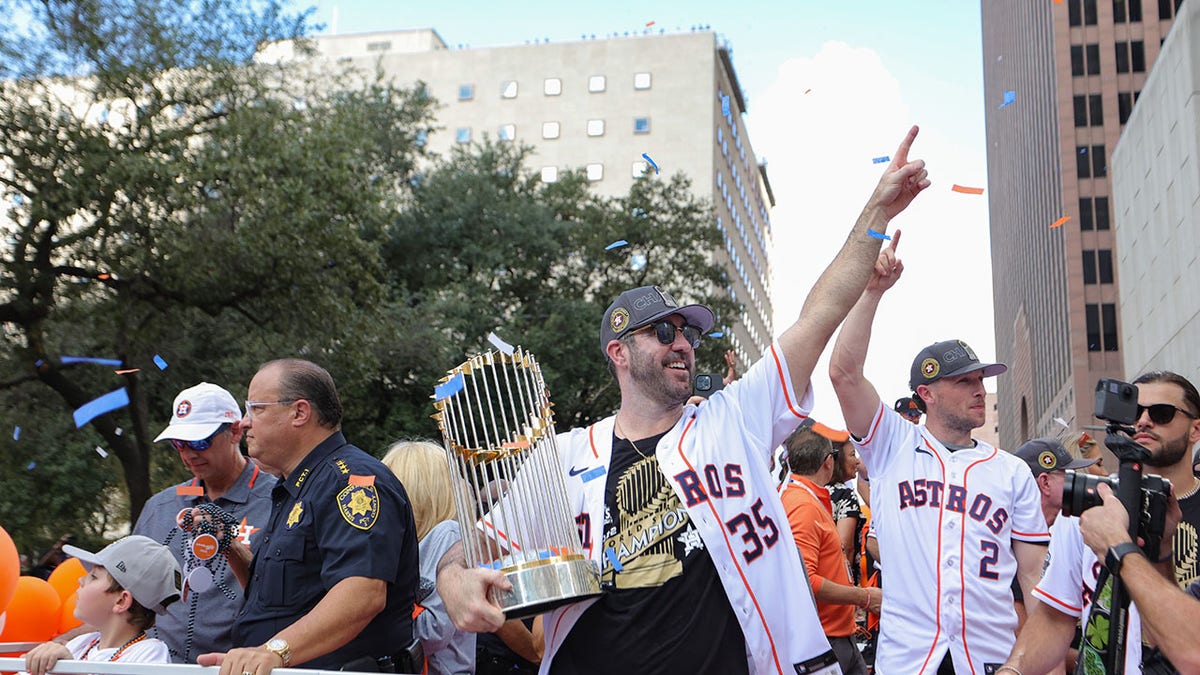 Justin Verlander celebrates winning the World Series