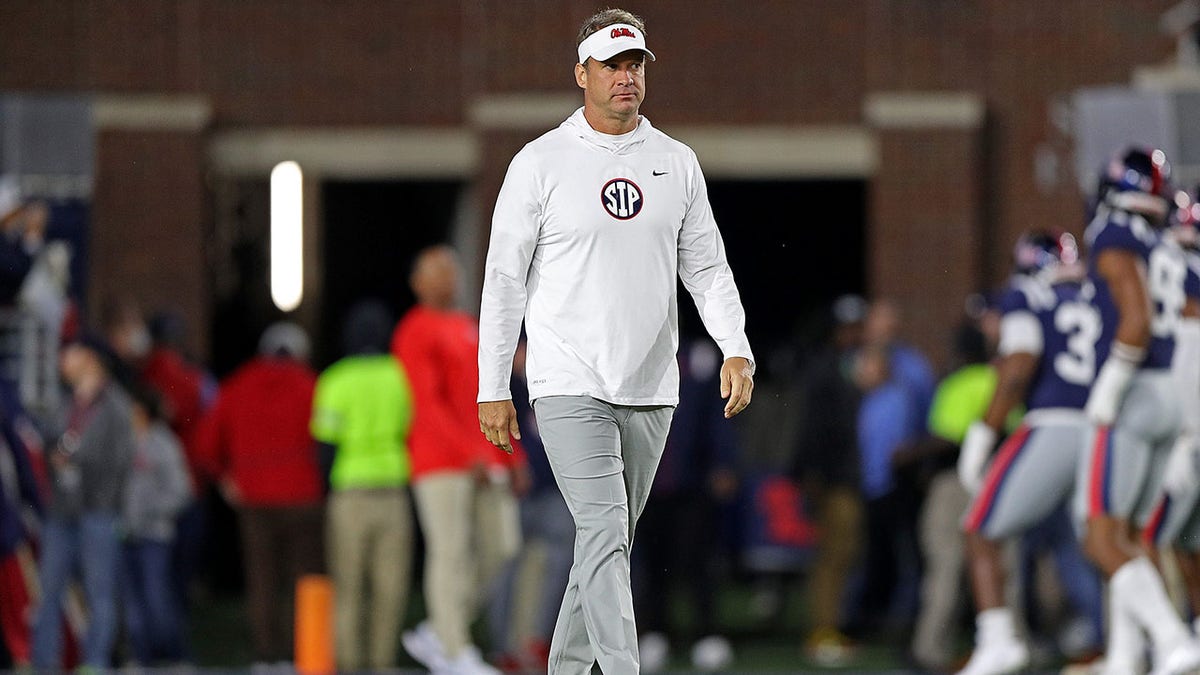 Lane Kiffin before the game vs Mississippi State