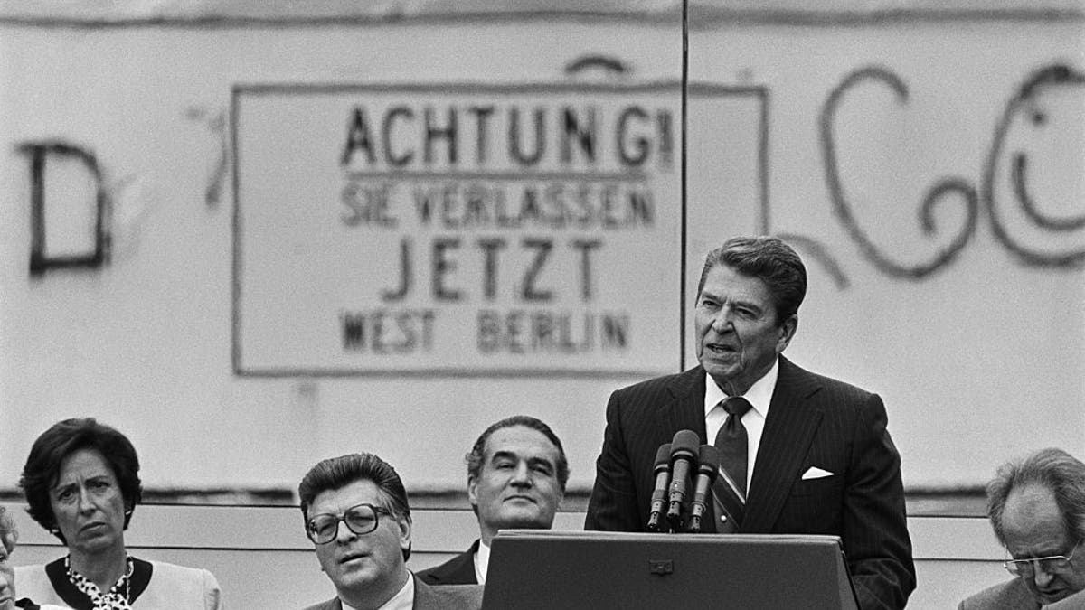 Reagan's Berlin Wall speech