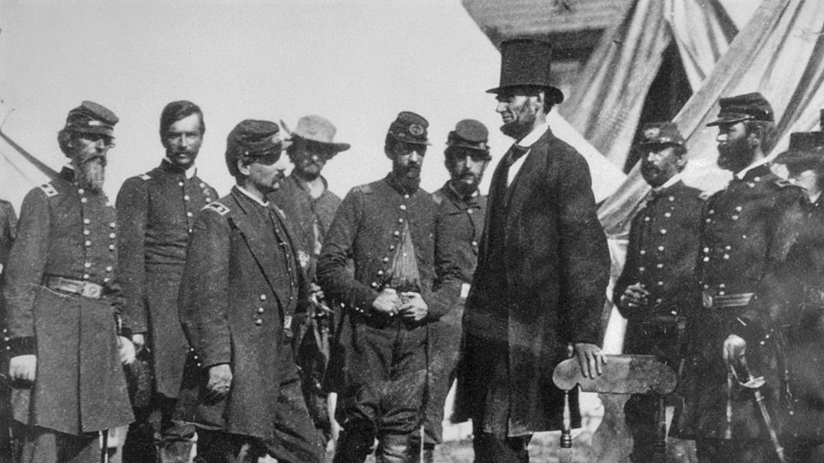 Lincoln e generais em Antietam