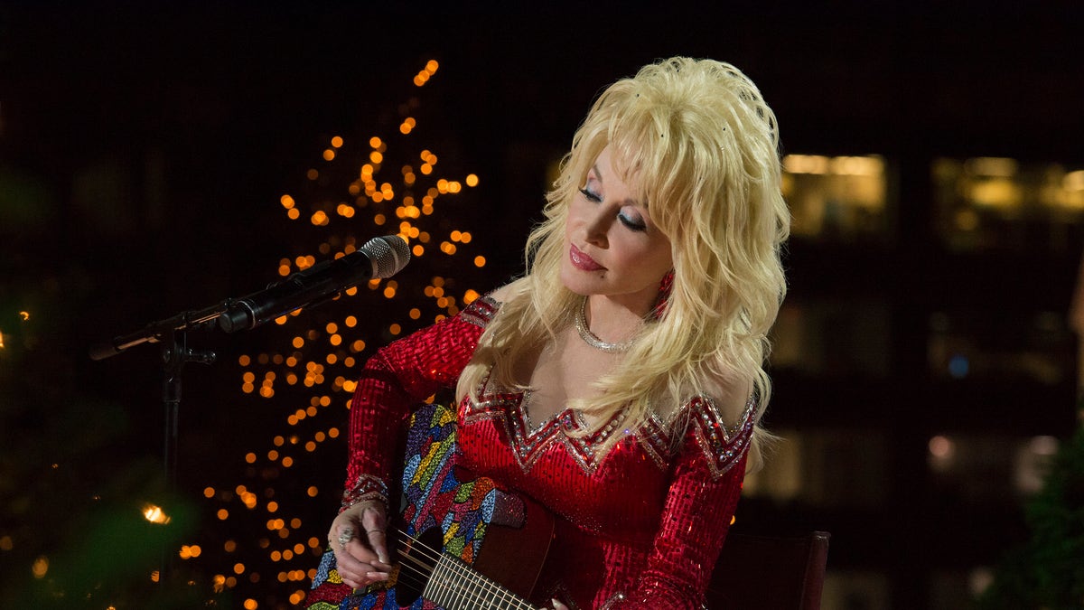 Dolly Parton Christmas Concert