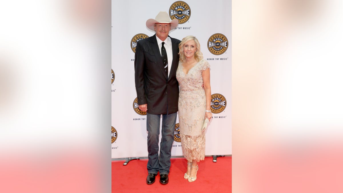 Alan Jackson and wife Denise Jackson