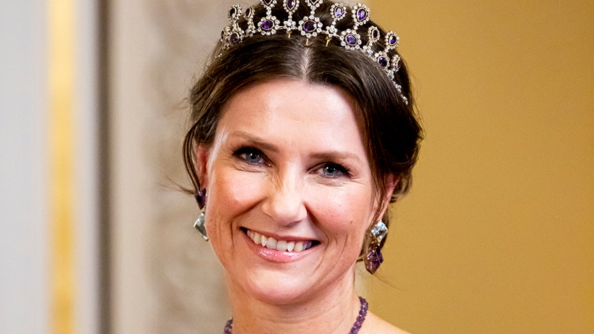 Princess Märtha Louise Of Norway Gives Up Royal Duties Amid Engagement ...