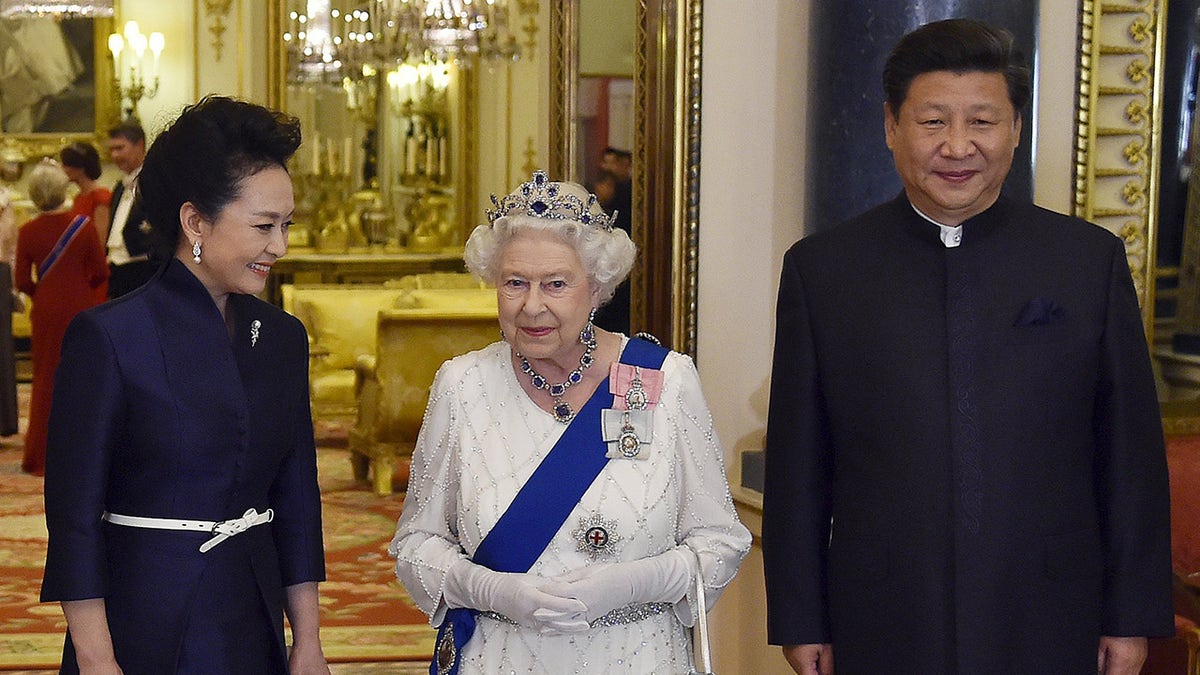 Queen Elizabeth wearing her sapphire tiara