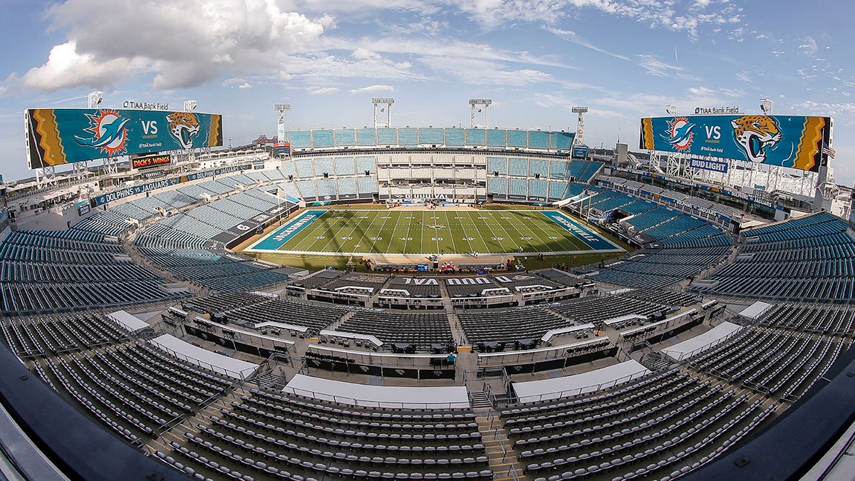 Jaguars to host limited capacity NFL draft party at TIAA Bank Field