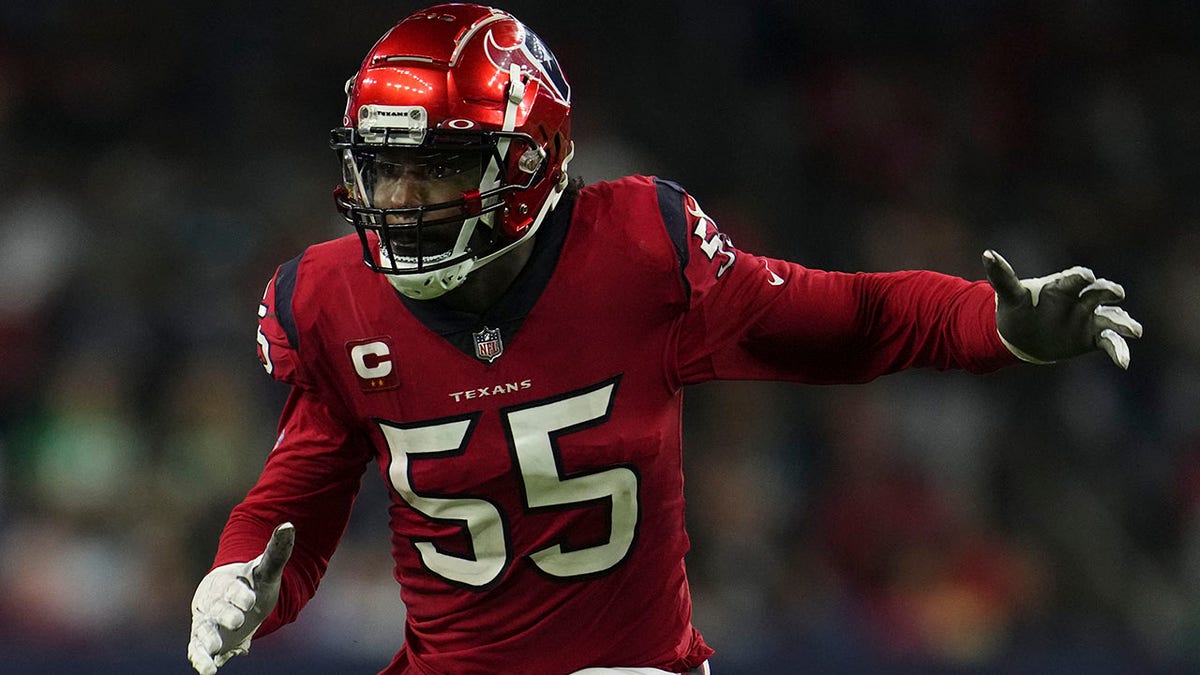 Jerry Hughes points