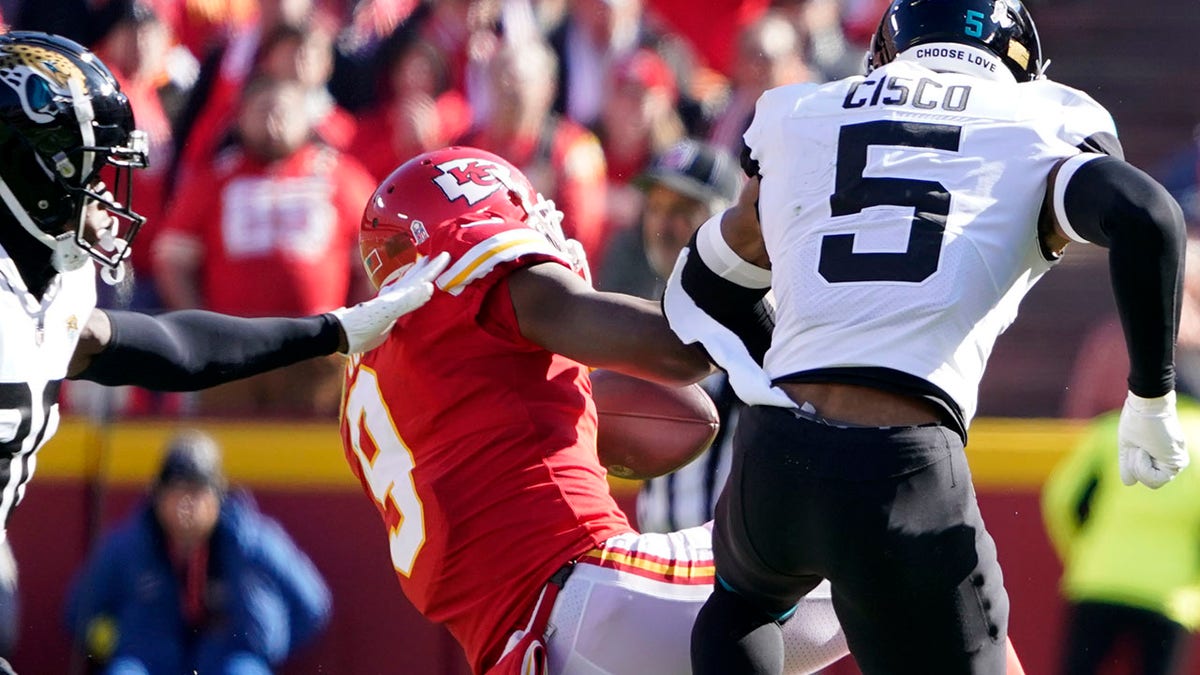 JuJu Smith-Schuster credits video game for Chiefs' chemistry vs. 49ers