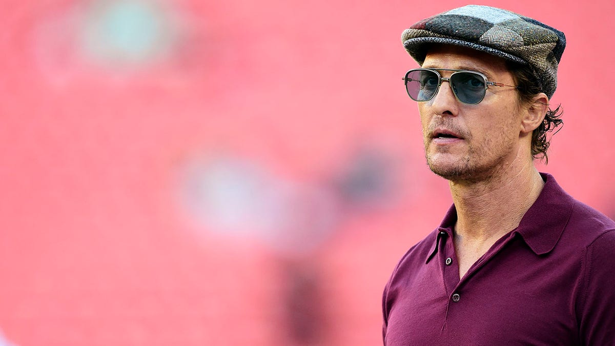 Matthew McConaughey at a Washington game