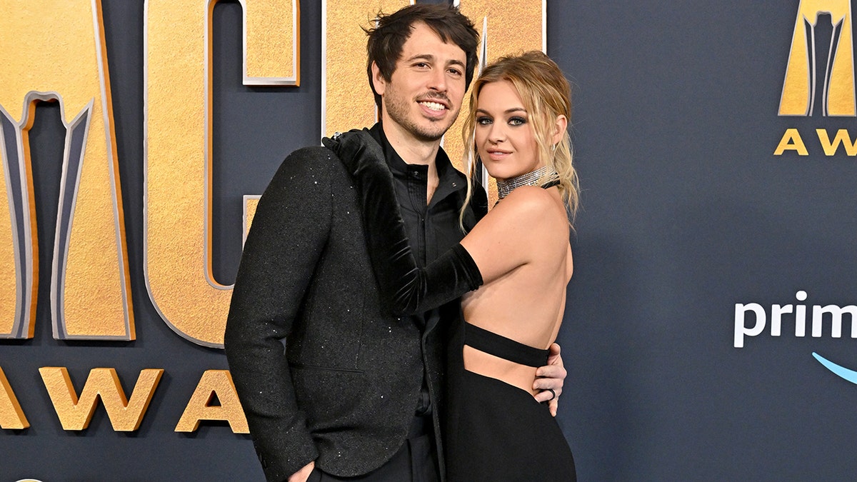 Morgan Evans and Kelsea Ballerini