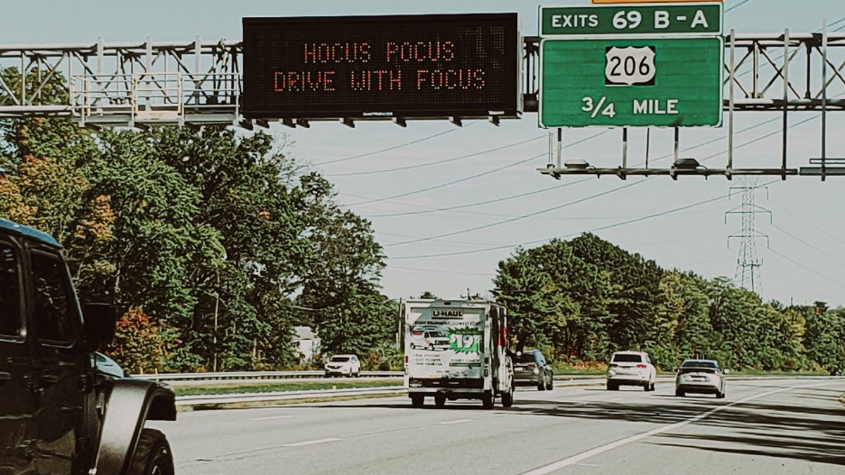 New Jersey road signs