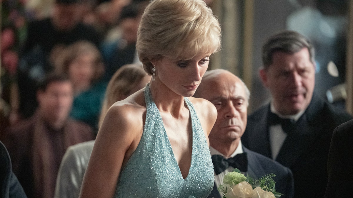 Elizabeth Debicki looking serious as Princess Diana in The Crown