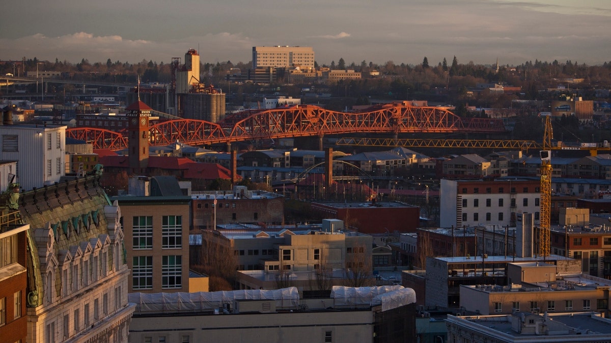 Portland, Oregon skyline