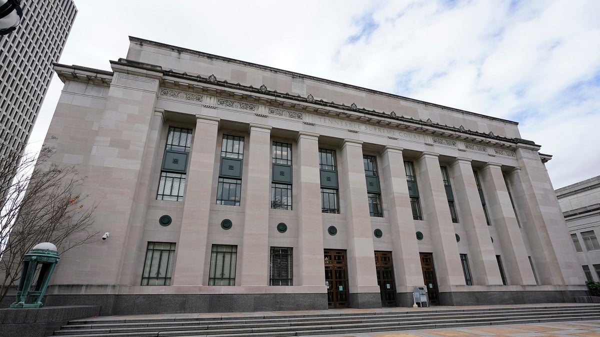 Exterior of Tennessee Supreme Court building