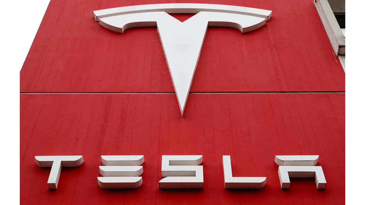 tesla logo