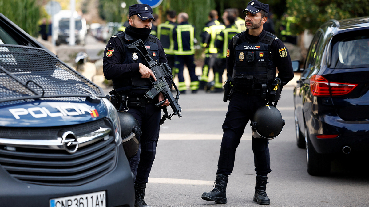 Spanish police stand guard in Madrid