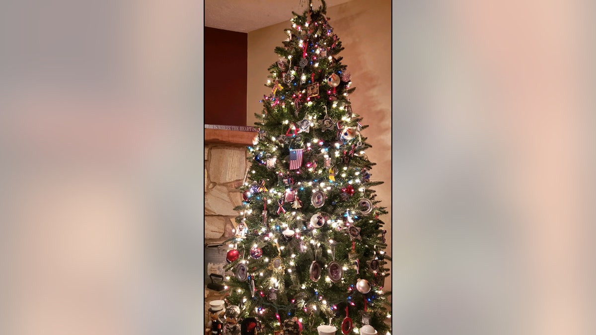 Denver Peardon Christmas tree