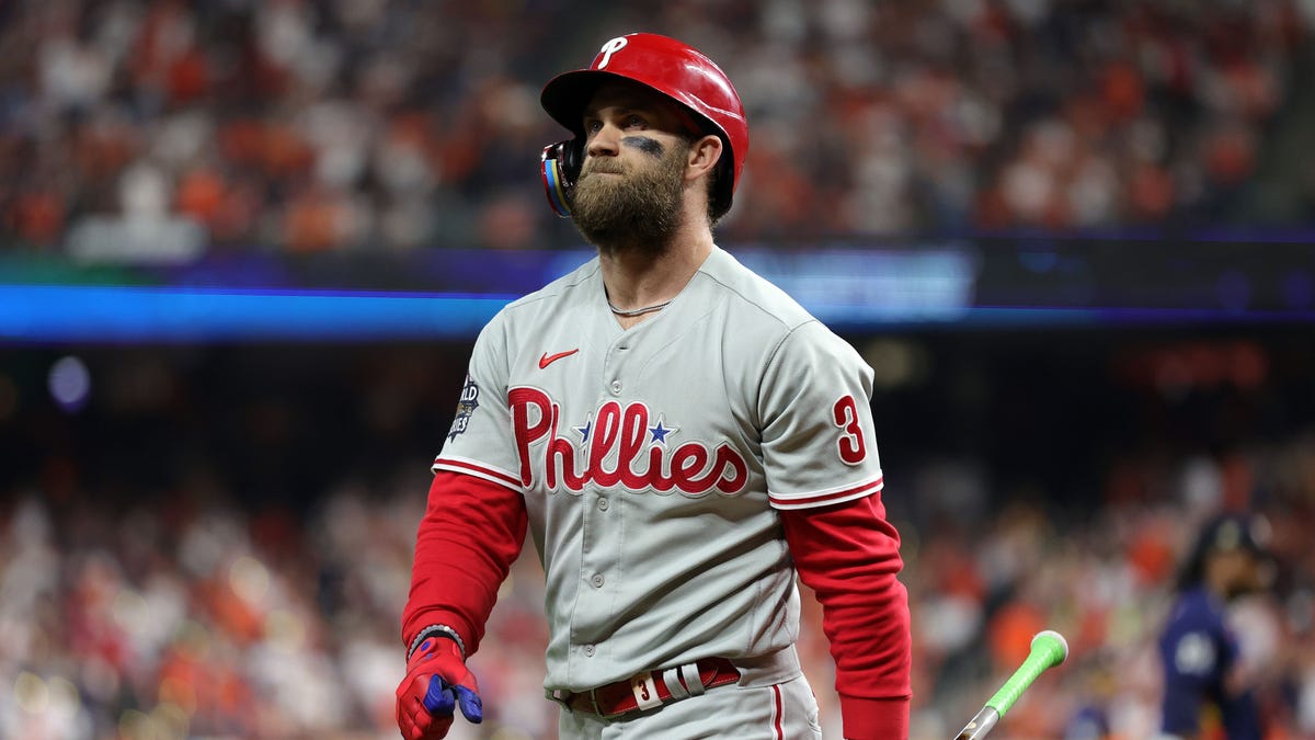 Bryce Harper Photographed Stopping For Gas Wearing His Full Phillies Uniform  - BroBible