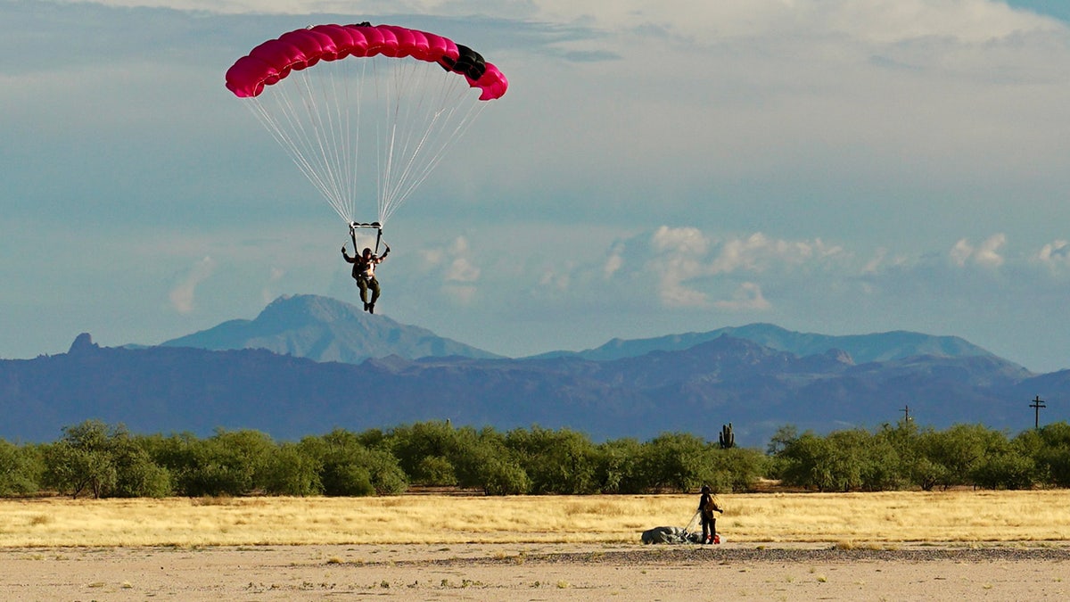 Special operations vets plan skydiving record attempt to help Gold Star families