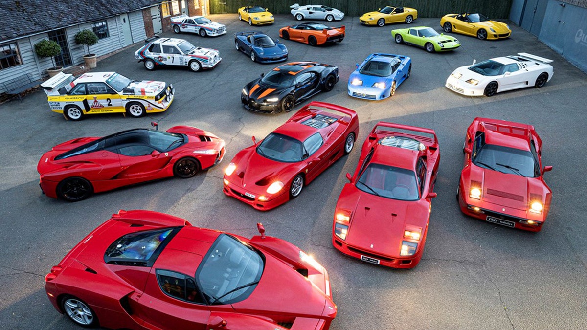Calling All Car Collectors, 5 More Luxury Garages - Sotheby´s  International Realty