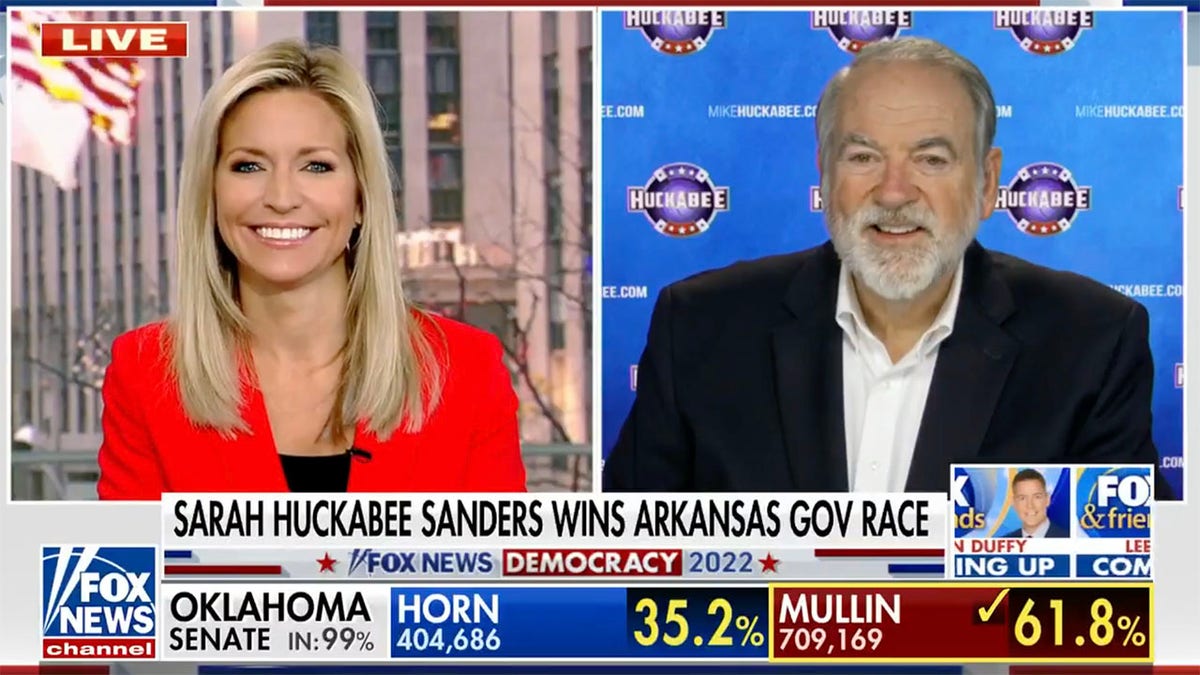 Huckabee win Sarah Huckabee Sanders follows in dad’s footsteps as Huckabee win Sarah Huckabee Sanders follows in dad’s footsteps as