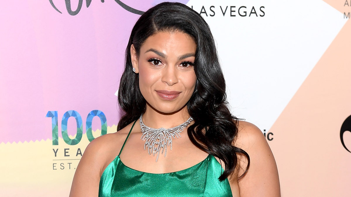 Jordin Sparks red carpet