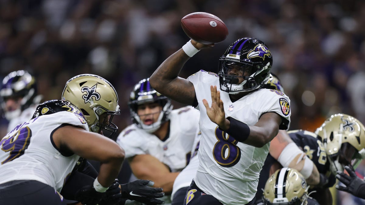 New Orleans Saints vs. Baltimore Ravens Prediction, Pick, and Odds: Will  Lamar Jackson and Baltimore Roll on MNF?