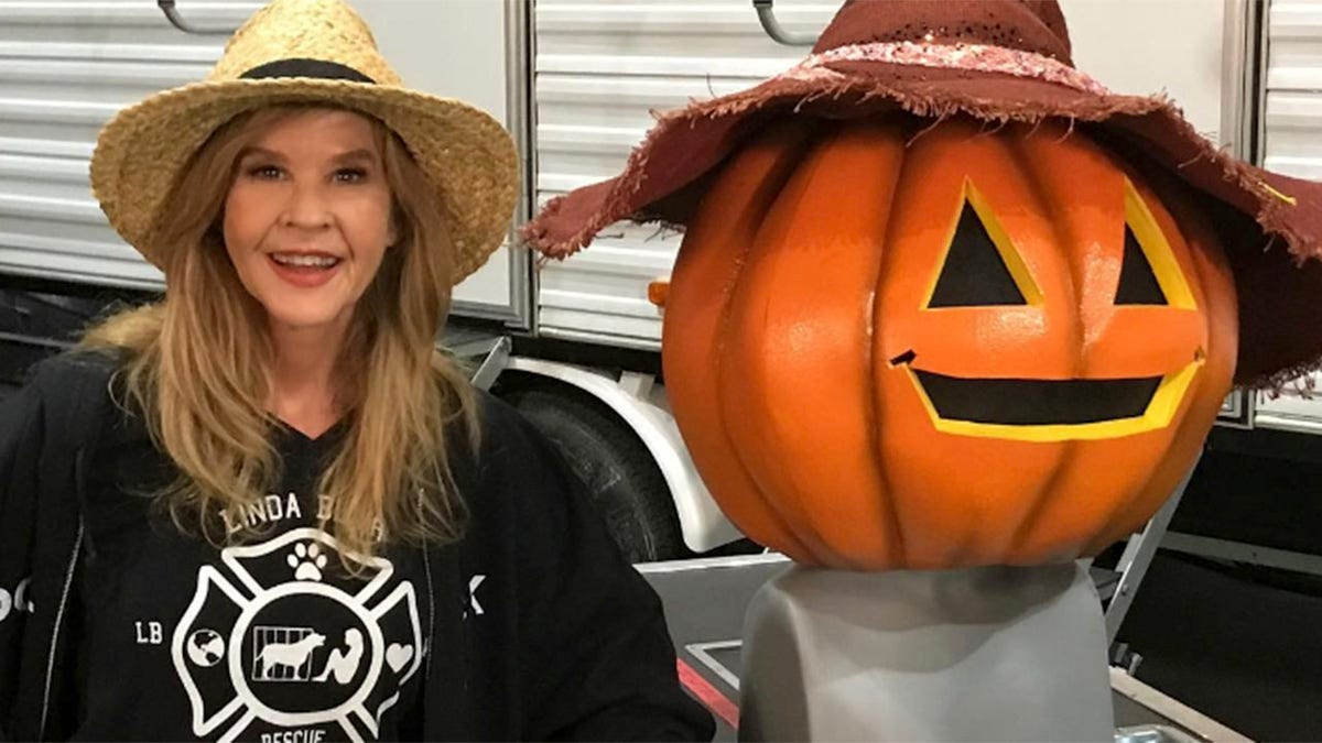 Linda Blair The Masked Singer scarecrow