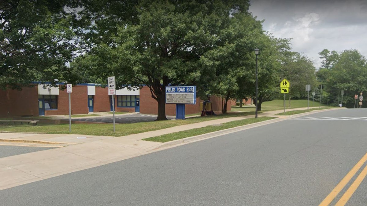 Fields Road Elementary School in Gaithersburg , Maryland