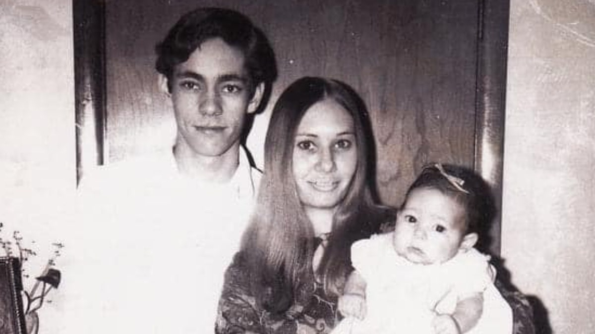 Melissa Highsmith with her parents