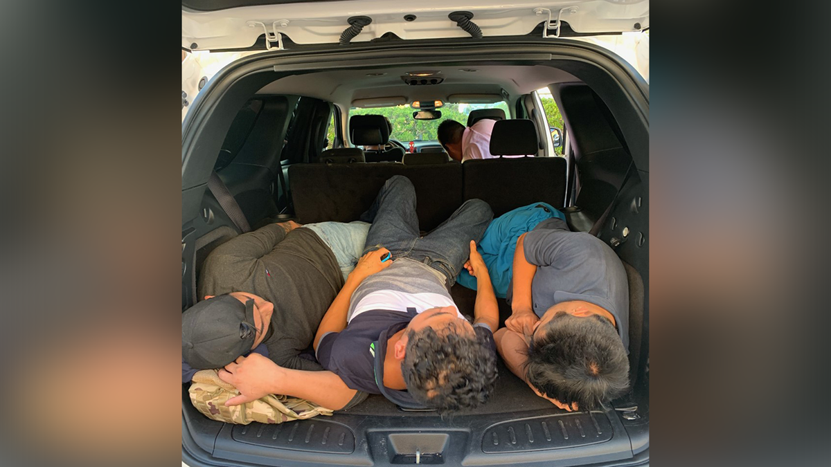 Illegal immigrants found in car