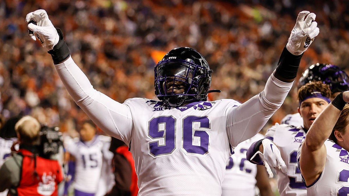 TCU lineman celebrates