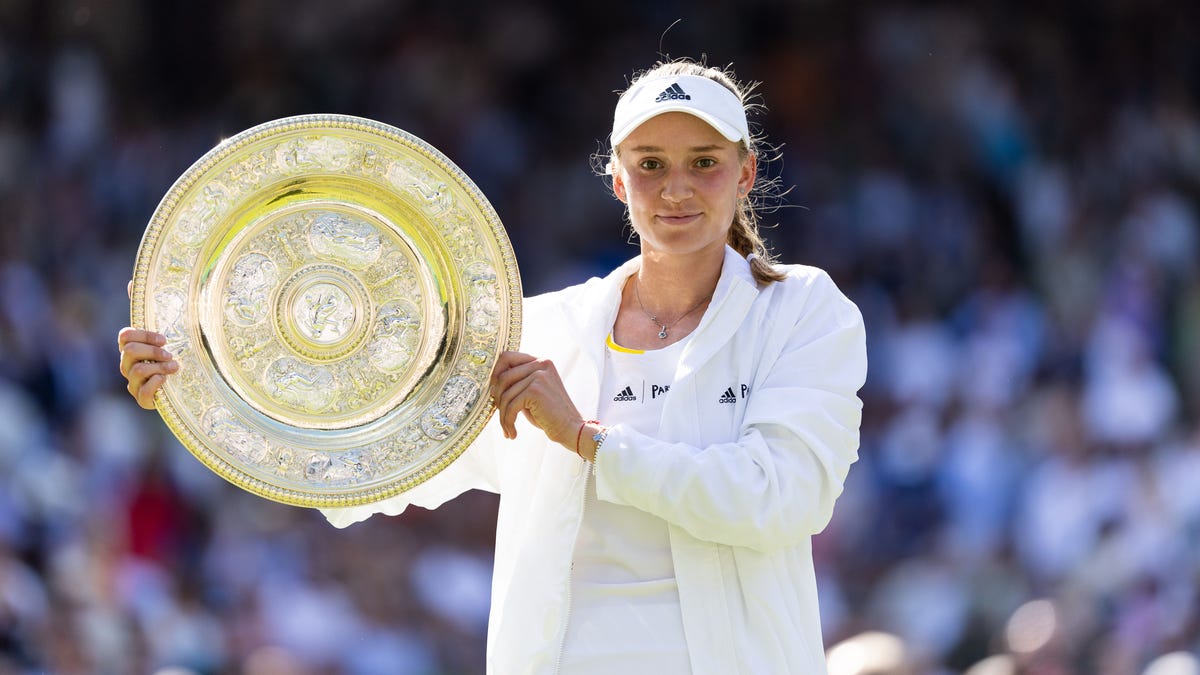 Wimbledon Player Mihaela Buzărnescu Forced to Change Bra