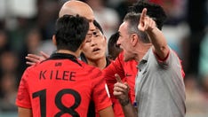 World Cup 2022: South Korea coach Paulo Bento screams at ref over match ending