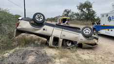 Texas car crash: 12 people ejected in wreck involving human smuggling, one person dead, authorities say