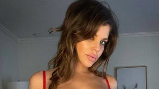 &lsquo;Baywatch&rsquo; star slams troll after posing in &lsquo;thirsty&rsquo; Santa suit