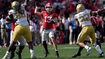 No. 1 Georgia finishes strong to remain undefeated, beats Georgia Tech for fifth straight time