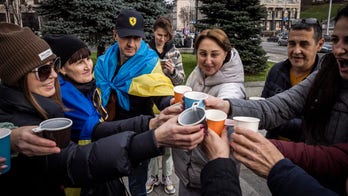 US calls for Ukraine to liberate all its citizens, as chances of peace talks diminish