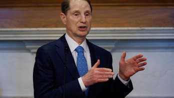 Dem senator calls on Biden administration to ignore potential court order banning abortion drug